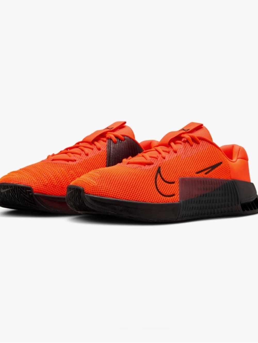 Nike Metcon Lifting Shoes with Black Sole